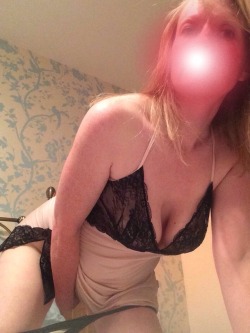 britishwifeexposed:Each reblog will receive a private pic straight to your inbox
