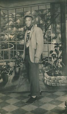 blackhistoryalbum:  SHARP DRESSED MAN | 1940s Handsome young African American, arcade photo, 1940s via Pinterest Black History Album, The Way We WereFollow us on WEB  TUMBLR  PINTEREST  FACEBOOK  TWITTER 