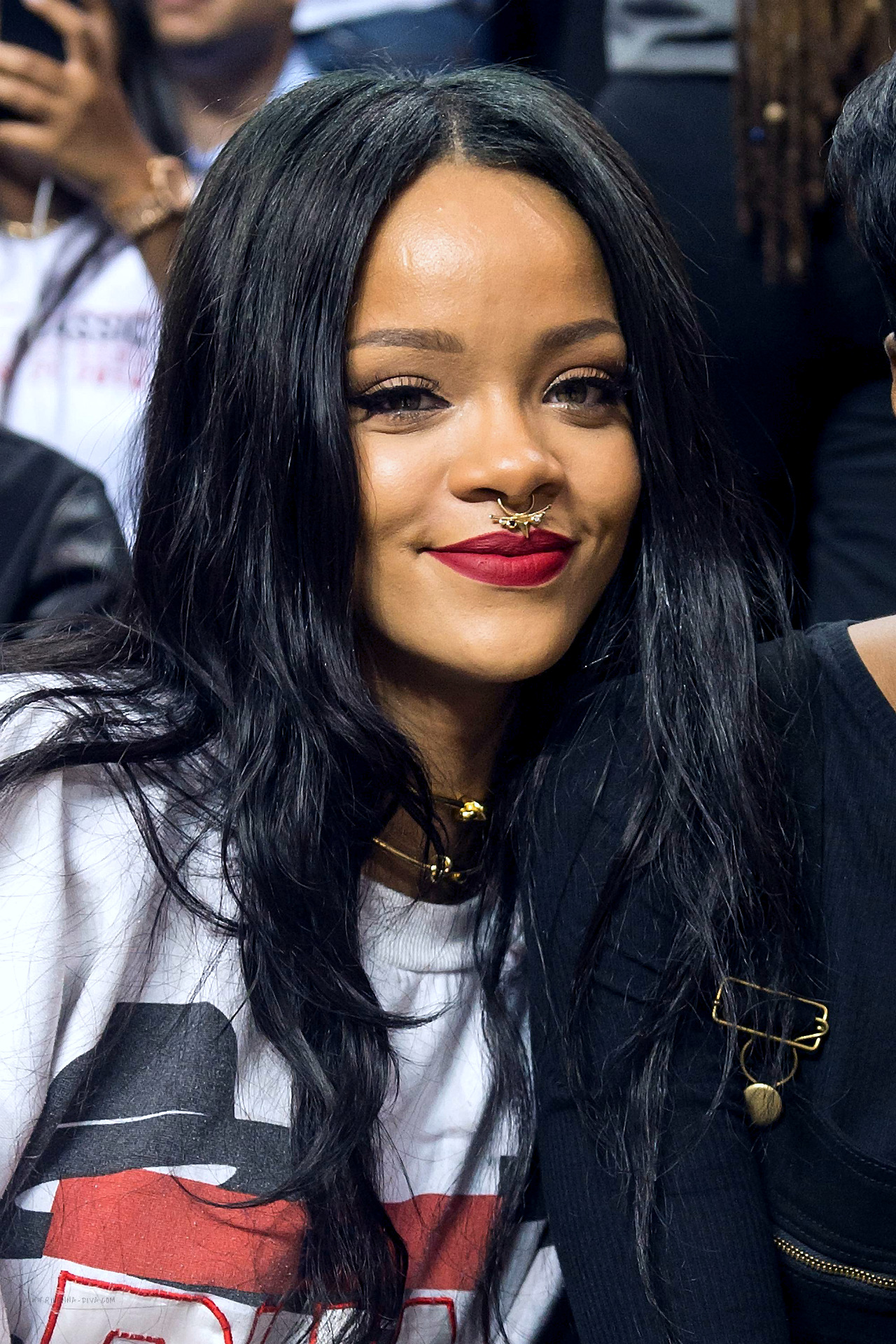 Fotos de Rihanna (apariciones, conciertos, portadas...) [15] - Página 2 Tumblr_napbuxhOPx1t17ssjo1_1280
