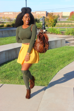 yinkanaturalista: Knee high socks, crop tops, mini skirts, and natural hair… Always and forever ✨🍃 