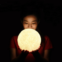 kelogianking:  cantcontrolthegay:  shutupandtakemymonies:   Hold the moon in your hands and bask in the glow! This lamp can act as a night light, a cool party trick or a personal trophy that all of your friends will admire. With a sweet LED set-up this