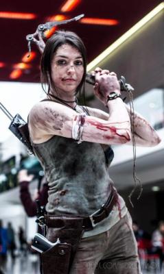 sexycosplaygirlsuk:  Cosplayer: Athora Cosplay Character: Lara Croft From: Tomb Raider Reborn Photographer: Andrei Guiamoy Photography http://on.fb.me/XWZjTM 