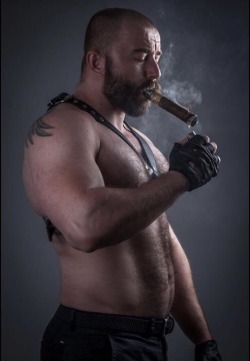 hotcigarmenblog:    “HOT CIGAR MAN OF THE DAY!” Follow Click Here: FOLLOW or Go Here to Find Cigar Men Near You: CIGAR MEN  
