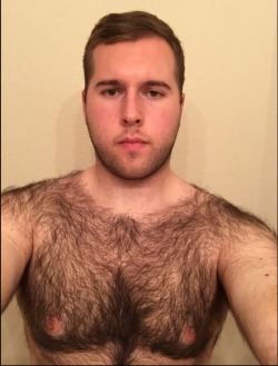 hairy-shoulders:Cutie bear