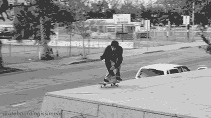 skateboardingissimple:  Vincent Luevanos - 360 flip 