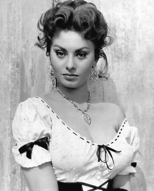 Sophia Loren Nudes &amp; Noises  