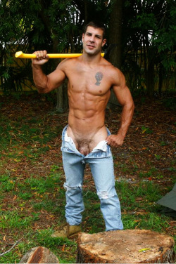 menandsports: http://indianatractorboy.tumblr.com/  Weapon of mass destruction. Brock Masters.