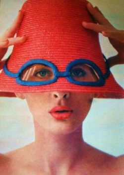 Vintage Straw Hat, Libelle (Dutch) May 1965.