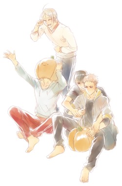 thefearofthetruth:  So I commissioned @hasuyawwn to draw the fantastic 19 Days foursome ready for Halloween for me, and I am in love with this so much. The looks between He Tian and Guan Shan, Jian Yi’s pure laughter, Zhengxi just… Zhengxi. I love
