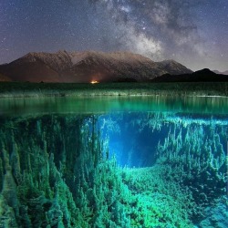sixpenceee:IT consultant, Johannes Holzer, 38, from Krün, Germany, braved the cold to capture breath-taking shots of the milky way from a whole new perspective. They were taken from above and below the water’s surface along the Isar. Johannes said: