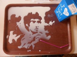 lezbiann:  freshest-tittymilk:  unicorn-meat-is-too-mainstream:  French Artist Creates Amazing Portraits from Liquid, Solid and Powdered Foods Bruce Lee in milk Ice Cube in crushed ice and salt The Mona Lisa in barbecue sauce Master Yoda in chewing gum