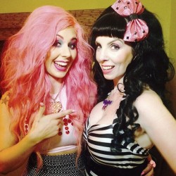 annaleebelle:  Loved doing hair and makeup for @violetblackpinup yesterday for her shoot with @radiant_inc! She’s such a lovely lady. 💗💗💗 #vivalasvegas #vegas #vlv18 #lasvegasmakeupartist #annaleebelle #violetblack