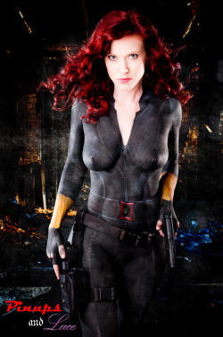 nerdybodypaint:  Natasha Romanoff/Black Widow “The Avengers” body paint by Ray King 