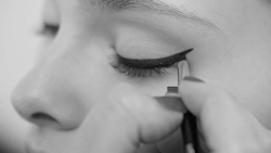 reattachment:  15 Eyeliner Tricks (#5 is a must) Amazing Makeup Tips (I’ve been trying them myself!) Must-Know Makeup Hacks Check Out These Horrible Makeup Fails! Find more of these here! 