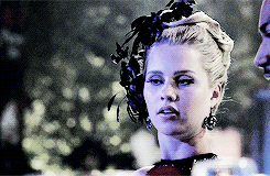 Claire Holt/კლერ ჰოლტი - Page 3 Tumblr_n7gx6sjCgN1sl9zbwo6_250