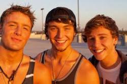 Emblem 3! So to be honest when I heard people talking about them I first thought they were like a wicked screamo band like uhh, one of those bands. Turns out they were on x-factor last night and then I realized they aren&rsquo;t. Even though I mainly