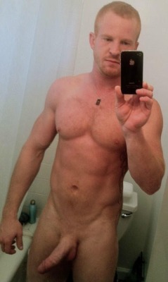 littleho36:  bartbare:  hard4dilfs:  Sexy ginger…. I know not a daddy but still a stud!  WOOFS  Blu Kennedy has lost that innocent baby face. Yeah,he getting old.  He can still get it imo 