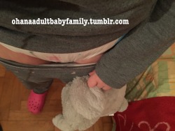 ohanaadultbabyfamily:  “Daddy pee pee”. “Come here hun, daddy is gonna change this soaked diaper. What a beautiful stuffie you have. Who did buy you it?”  “Dawddii”.  “Good girl. I love you baby princess”. 