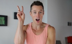thebestguynudes: vaguy23:  malemembercollection: YouTuber DaveyWavey keeping on brand, all about anal sex and more anal sex. Davey Wavey  he’s so annoying lol   Finally 
