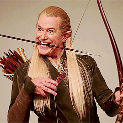 dwarfsmut:  Stephen Colbert dressed as Legolas for EW’s Hobbit-themed cover  o m g 