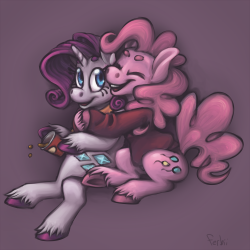 furby-island:  Some long overdue art for the lovely horsefricker, who requested some raripie being cute :)  &lt;3!