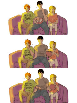 dorkishdorkish1905:  He probably won’t kill Hinata in front of Yachi. When I saw this gif I couldn’t stop laughing and those idiots instantly came to mind. There’s an extra pic I’m too shy to add here. Hinata’s shirt has the real prototype from