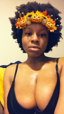 swallowthatshit:  Here are some snap selfies of me since y’all ain’t seen my face in awhile  😍😍😍😍😍