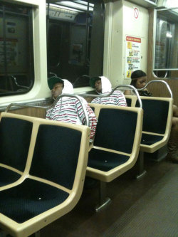 florriie:  sounderspy:  There is a glitch in the Matrix  I absolutely love this 