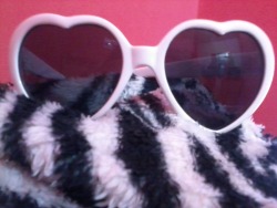 my heart sunglasses :D