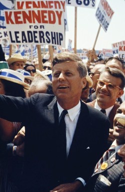 jfk-and-jackie:  Jack Kennedy photographed by Hank Walker on the campaign trail, 1960. 