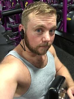 weatherfreak82:  drttalk:  So far so good with Planet Fitness especially since this one is 24/7 and right beside my apt. 💪🏻🤓  👅 