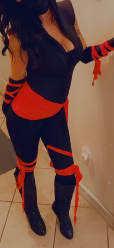 amber-307-notcheating:Yesss I dressed up this year you pervs!! Had lots message asking what I wore 🎃👻 so I was a slutty ninja I guess lol.   Hope you all had a fun safe Halloween!!     On a side note 🤫. I kinda did something a little slutty on