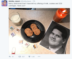 konkeydongcountry:  k64corruptions: Oh my fucking god reggie fils-aime emerges from your computer screen, eats your cookies and 3ds games, and swaps your plate out for another (just because he can) 