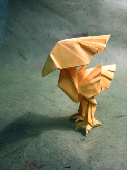 randomanimosity:  jedijazzhands:  Chocobo (The Yellow Bird) (via Chosetec)  This is frickin’ adorable! I want one.  Freaking awesome xD