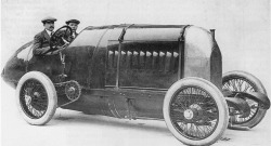 Fiat S76, the beast of turin Built in the winter of 1910 /11 by Fiat to take on the Blitzen Benz, it featured a four cylinder 28.3 litre engine. #2via airportjournals
