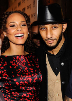 thefuckinrealest:  questla:  Alicia Keys Gives Birth Early this morning, Alicia Keys gave birth to a baby boy. Swizz &amp; Alicia decided to name their newly born child Egypt Daoude Dean. Congratulations to the new family.  :) 
