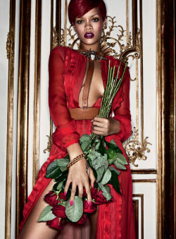 xabuton: Rihanna for Interview December 2010 by Mikael Jansson What nice picture of her.