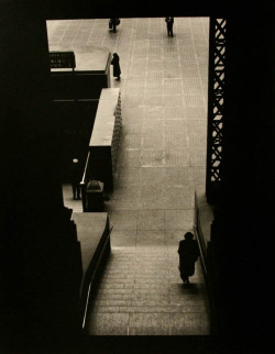 liquidnight:  Larry Silver Lower Level Staircase, Penn Station New York, 1951 Gelatin silver print [via Bruce Silverstein] 