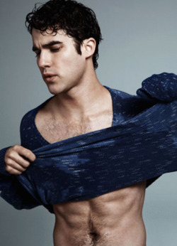 I am ever so slightly obsessed with Darren Criss right now&hellip;