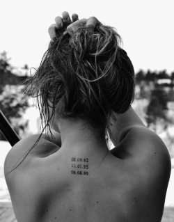 l-u-c-i-n-a-r:  sc0uting:  spiirits:  honorized:  All the dates of when she beat cancer. I will never not reblog this.  The most beautiful picture in my opinion.  I will ALWAYS reblog this.   . 