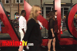 superhusbandsaddict:  rogers-and-stark:  dryvodkamartini:  P. Diddy slapping RDJ’s ass. &lt;3  This proves every man is gay for RDJ.   I understand P. Diddy very well   OMG xD ]]]]]]> // ]]]]>]]>