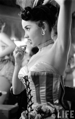 alwaysaroused:  Las Vegas Showgirl Dale Strong c.1952 via life.com 