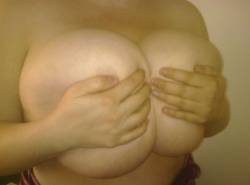 thesexceptional:  Move the hands, move the hands, move the hands…   this is what l want to see huge big tits like this ,mmm,xxx