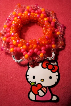 Hello Kitty cuff I made :)