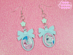 thepinkqueen:  Minty My Little Pony Cameo Earrings 