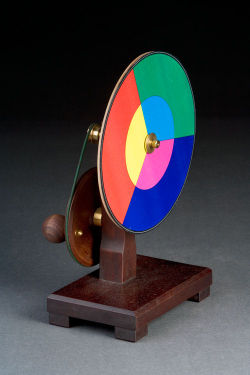 Newton&rsquo;s disc is a cardboard disc with different sectors colored red, orange, yellow, green, blue, indigo and violet.  When turned quickly, the retina receives the sensation of the seven colors of the spectrum simultaneously, and the disc appears