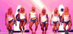 addicted-to-bengay:  loveandjealousy:  trinilicious:  look at the girl at the end ——-&gt;  they all do it weird as fuck &amp; ruined it, lmao. nicki the only one that`s moving just her hips. the fuck the black girl doing with her hand, though?  is