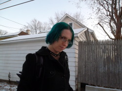 New hairdo!  It&hellip;. came out exactly like the old colour!   That&rsquo;s okay!  Whoa!