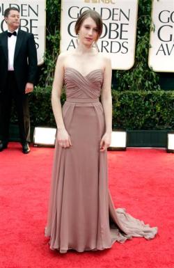 omgthatdress:  Taissa Farmiga One of the reasons that I really don’t care about the Golden Globes besides you know the fashion:  American Horror Story hardly got like…. one or two nominations.  AHS was definitely the best new show of the past year,