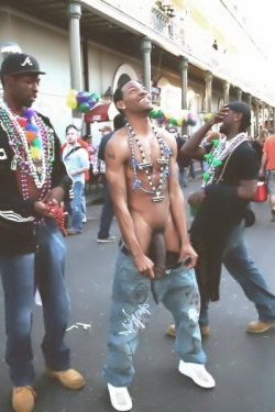 jackebrown:  yes!!!! i need to go to southern decadance I see!:) 